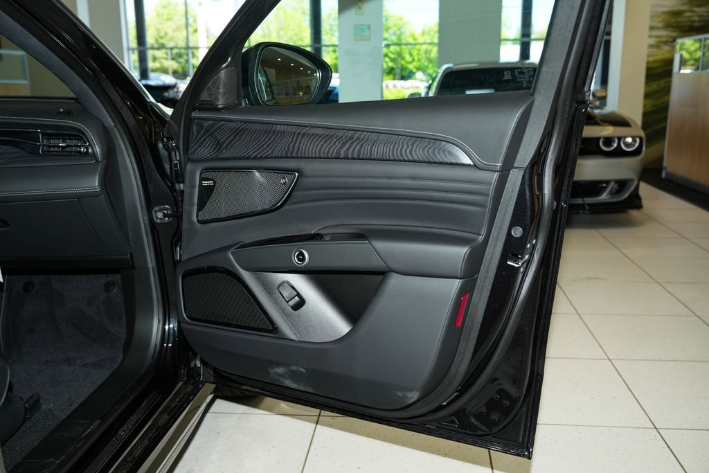 Used 2025 Maserati Grecale GT AWD/4WD image 62