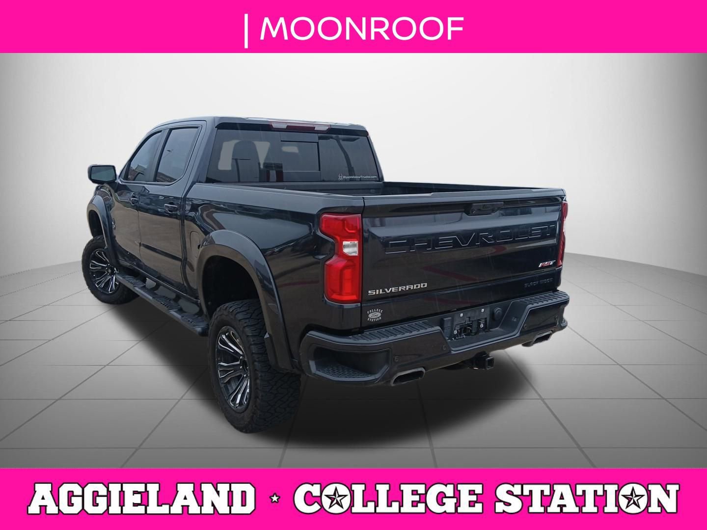 Used 2022 Chevrolet Silverado 1500 RST AWD/4WD image 4