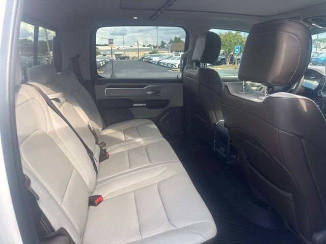 Used 2025 RAM 1500 Laramie AWD/4WD image 22