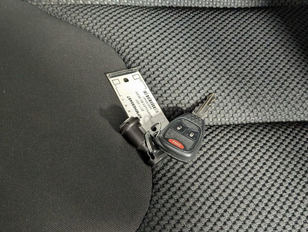 Used 2017 Jeep Wrangler Sport image 18