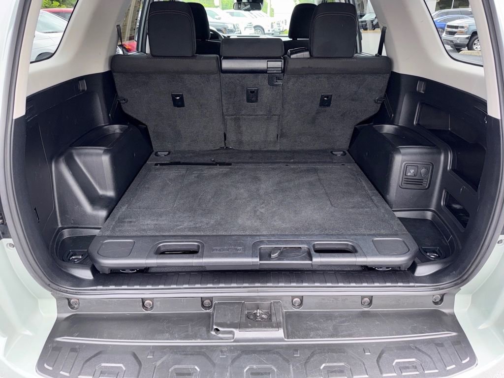 Used 2022 Toyota 4Runner Trail Special Edition AWD/4WD image 14