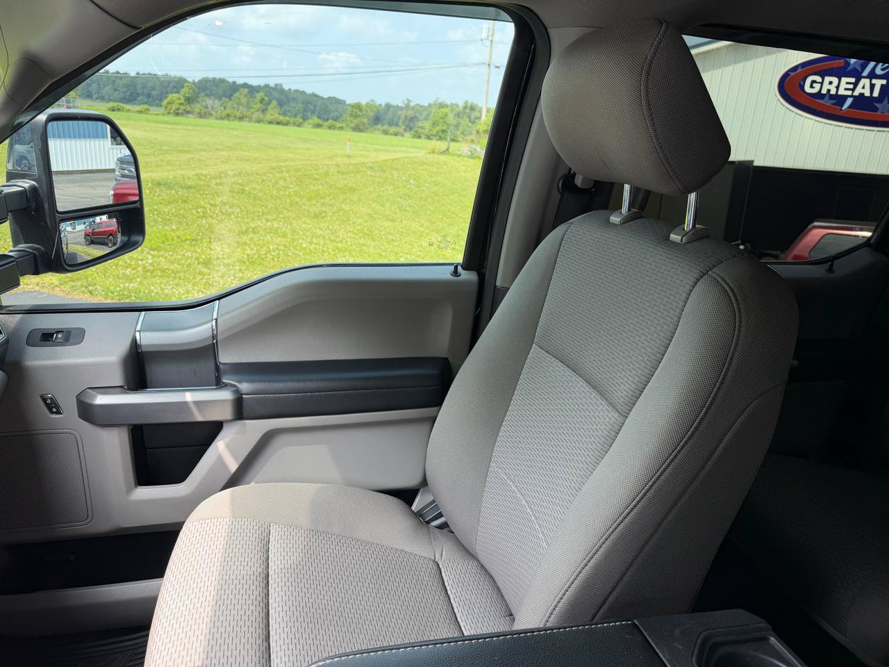 Used 2020 Ford F250 XLT w/ XLT Premium Package AWD/4WD image 39