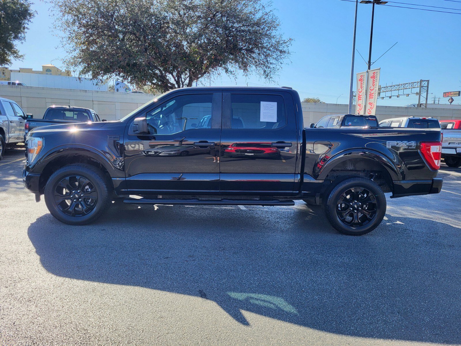 Certified 2022 Ford F150 XL w/ STX Black Appearance Package image 7