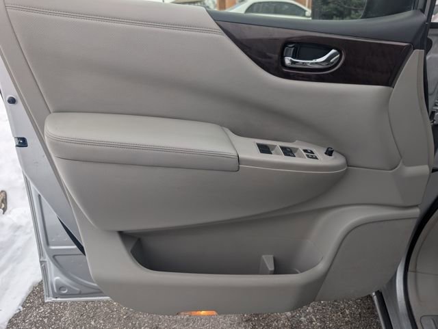 Used 2014 Nissan Quest SV image 9