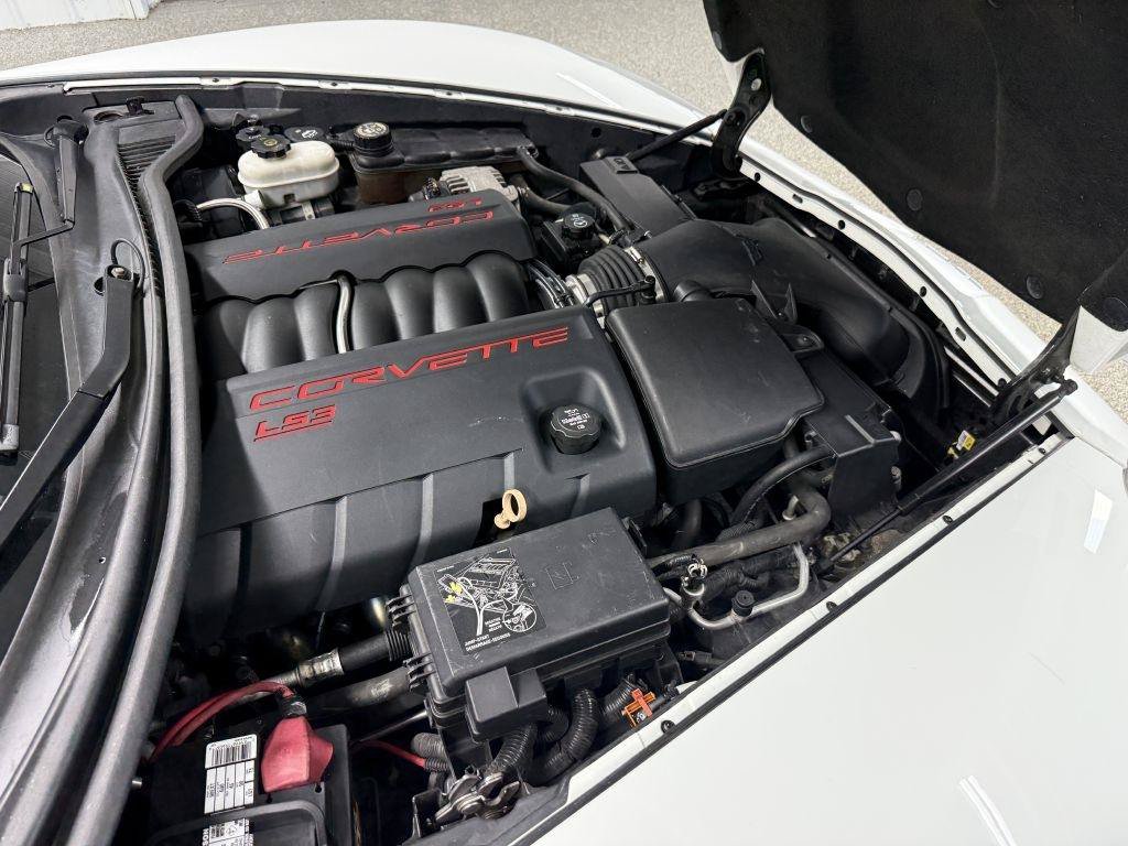Used 2011 Chevrolet Corvette Grand Sport w/ Preferred Equipment Group RWD image 35