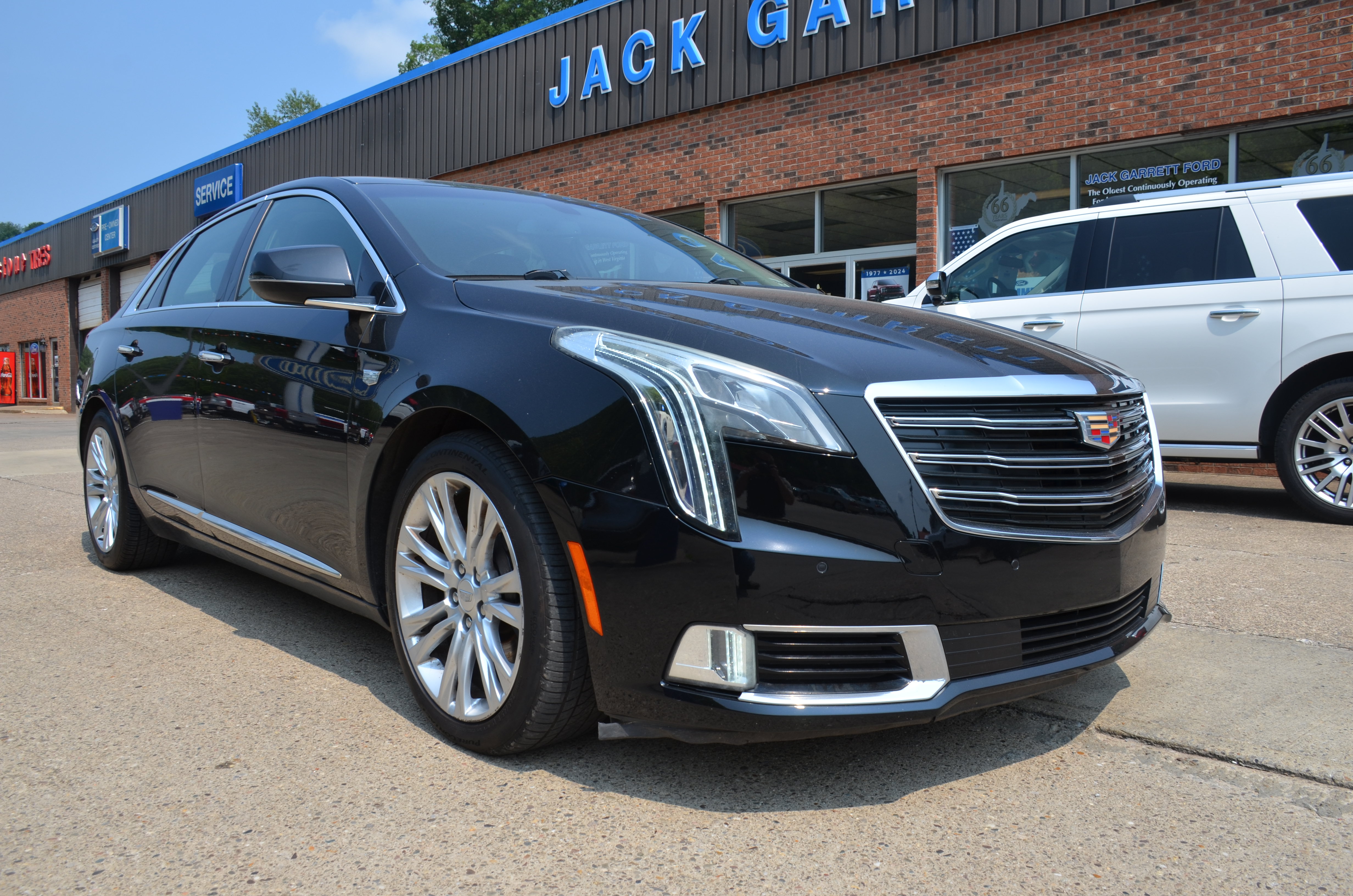 Used 2018 Cadillac XTS Luxury