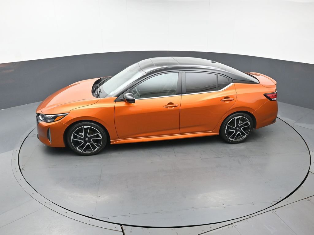 Used 2024 Nissan Sentra SR w/ SR Premium Package image 37