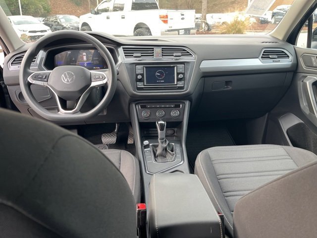 Used 2023 Volkswagen Tiguan S image 15