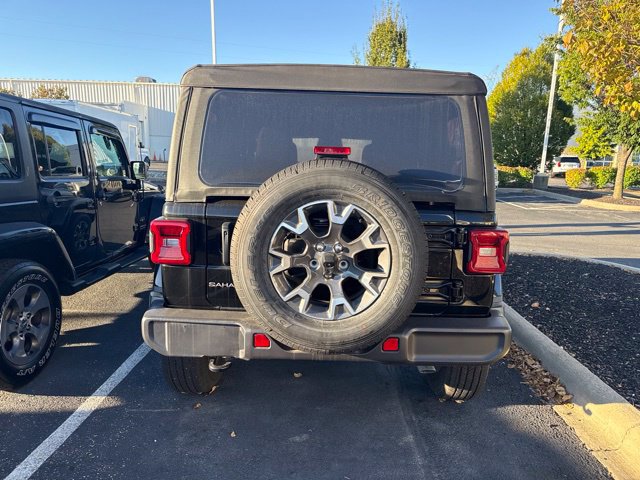 Used 2026 Jeep Wrangler Unlimited Sahara AWD/4WD image 5