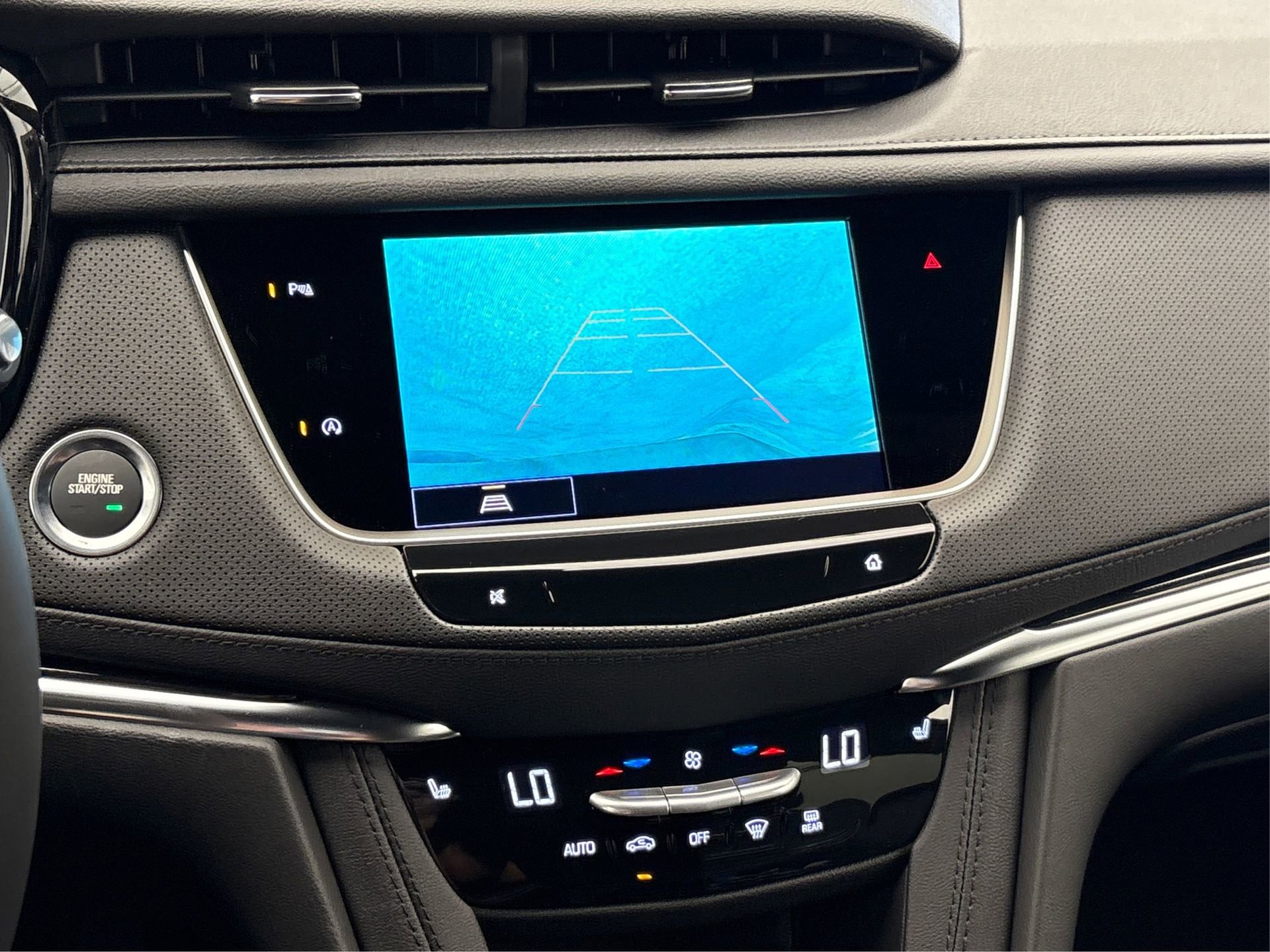 New 2025 Cadillac XT5 Premium Luxury image 25