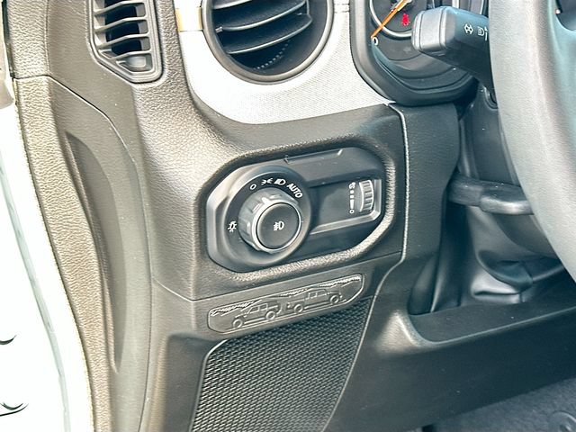 Used 2024 Jeep Wrangler Unlimited Sport AWD/4WD image 11
