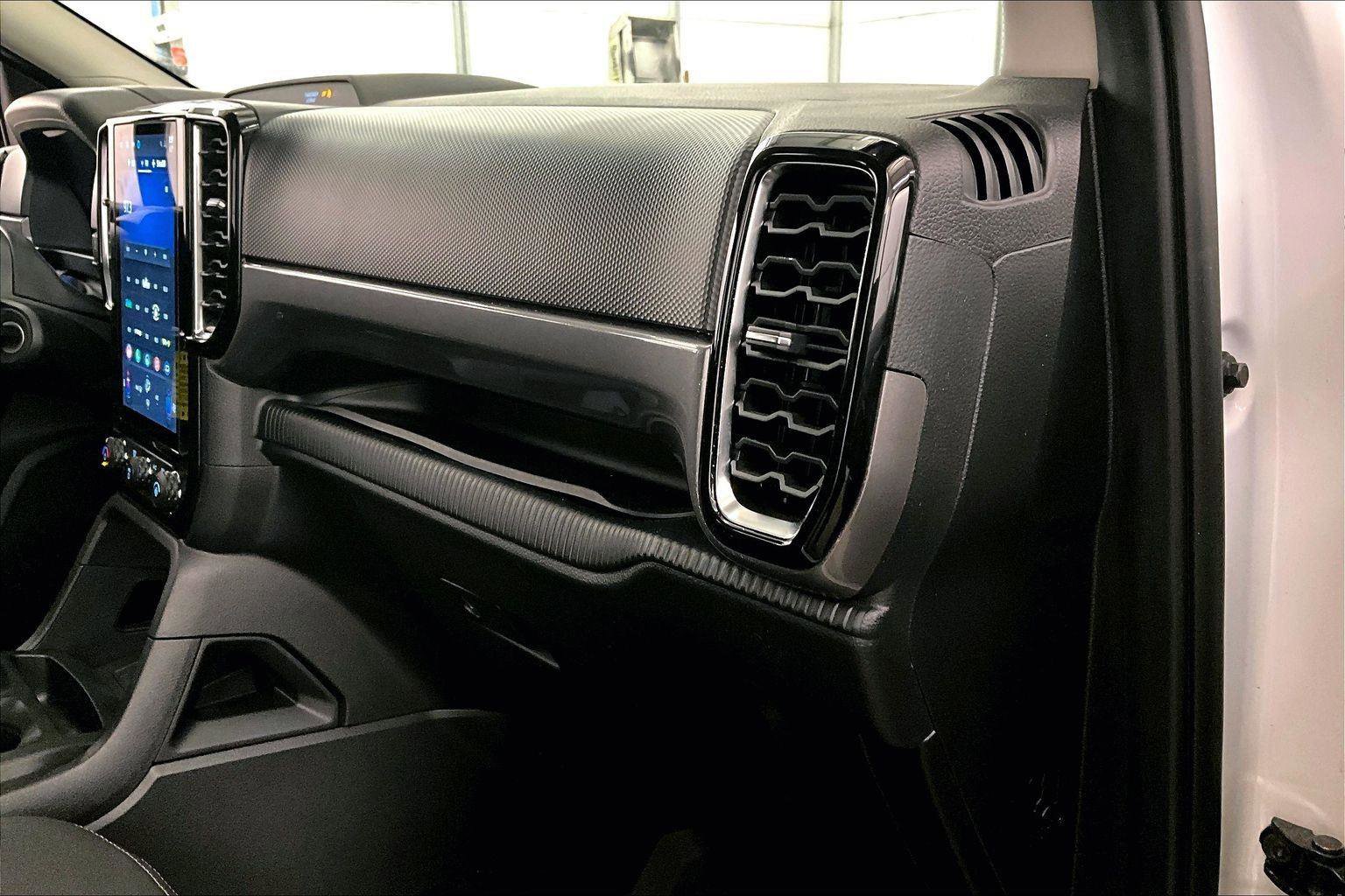 Certified 2024 Ford Ranger XLT w/ Trailer Tow Package image 15