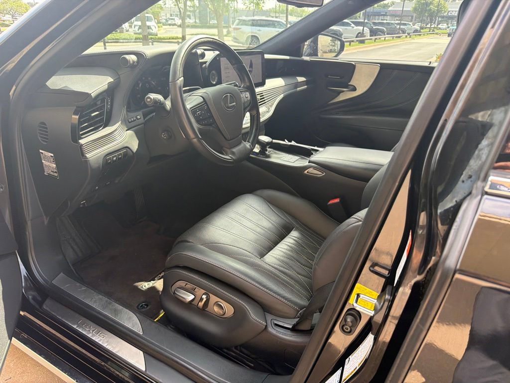 Certified 2023 Lexus LS 500h AWD w/ Luxury Package image 5
