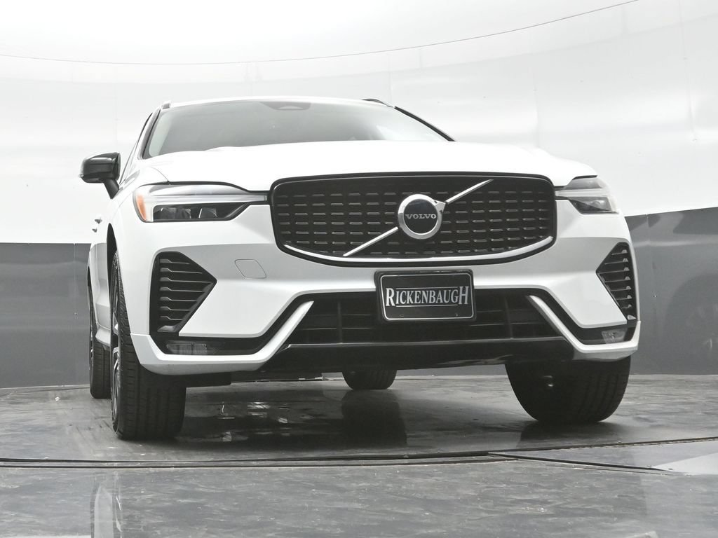 Used 2024 Volvo XC60 B5 Core w/ Protection Package Premier AWD/4WD image 20