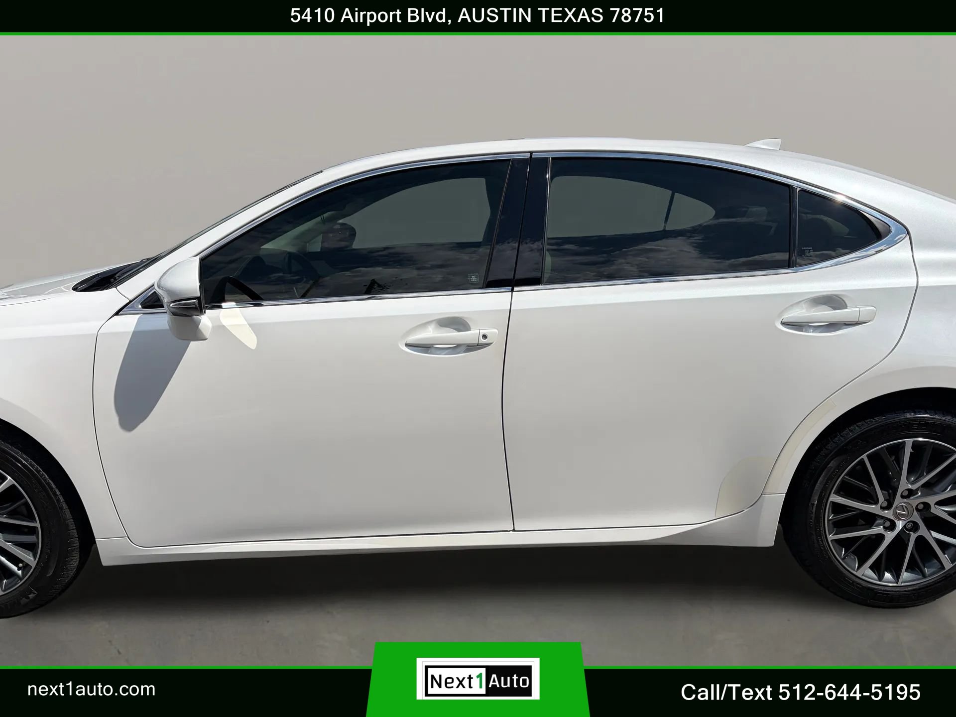 Used 2018 Lexus ES 350 w/ Luxury Package w/Wood Trim FWD image 13