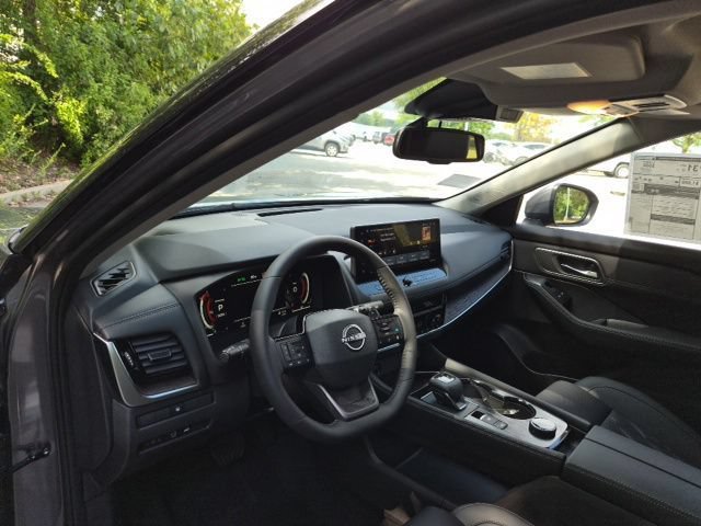 New 2026 Nissan Rogue Platinum AWD/4WD image 15