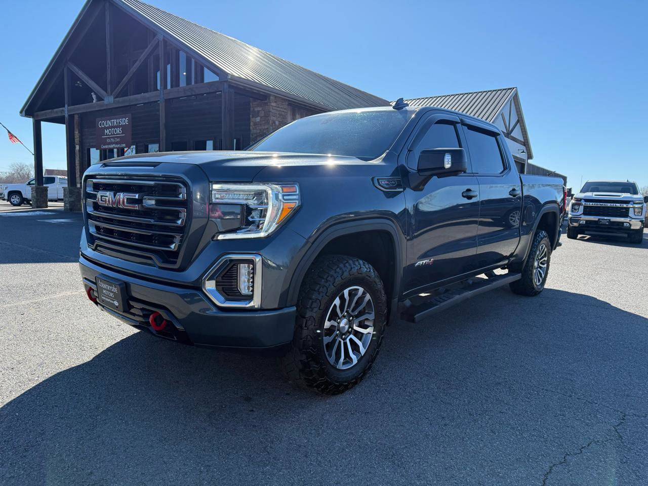 Used 2021 GMC Sierra 1500 AT4 AWD/4WD image 2