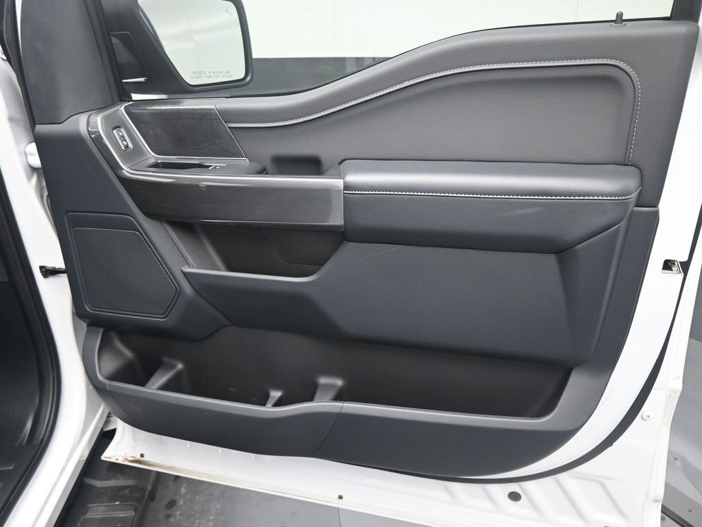 Used 2022 Ford F150 XLT w/ Equipment Group 301A Mid image 3