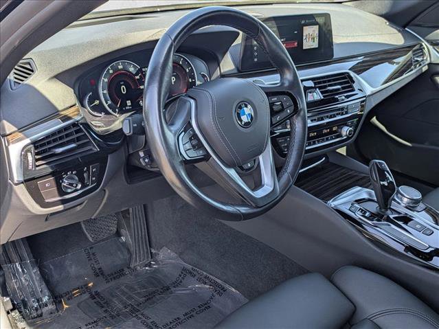 Used 2018 BMW 530i xDrive AWD/4WD image 10