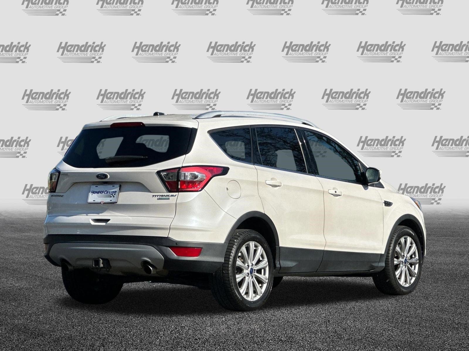 Used 2017 Ford Escape Titanium FWD image 5