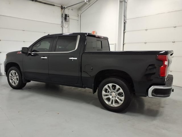 Used 2025 Chevrolet Silverado 1500 LTZ AWD/4WD image 6