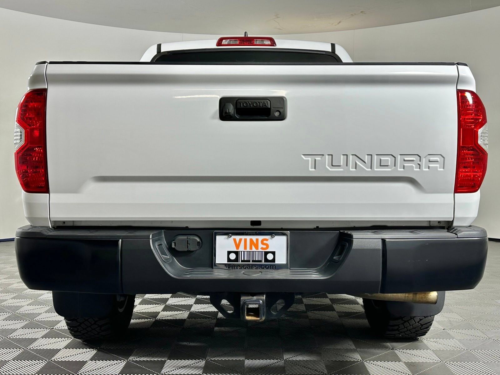 Used 2021 Toyota Tundra SR5 w/ TRD Off-Road Package AWD/4WD image 20