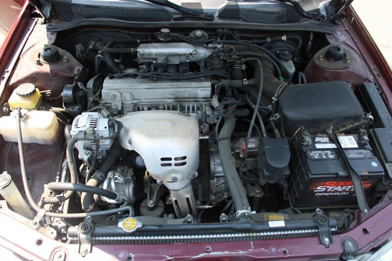 Used 2000 Toyota Camry LE FWD image 17