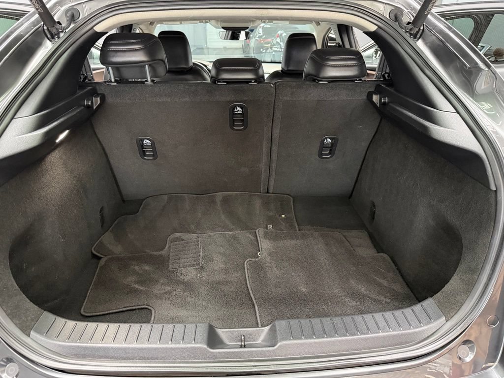 Used 2022 MAZDA CX-30 AWD 2.5 S w/ Premium Package image 43