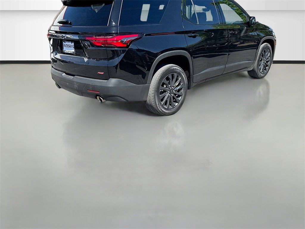Used 2022 Chevrolet Traverse RS image 7