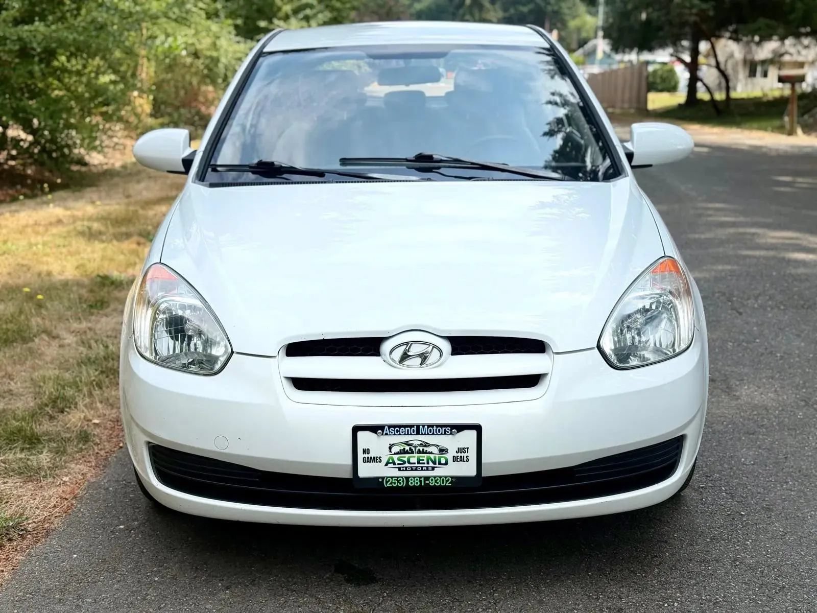 Used 2009 Hyundai Accent GS w/ Premium Pkg 3 FWD image 8