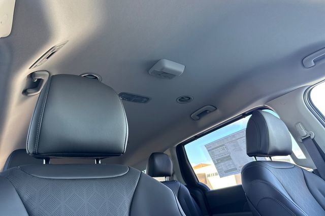 New 2026 Kia Carnival EX FWD image 20
