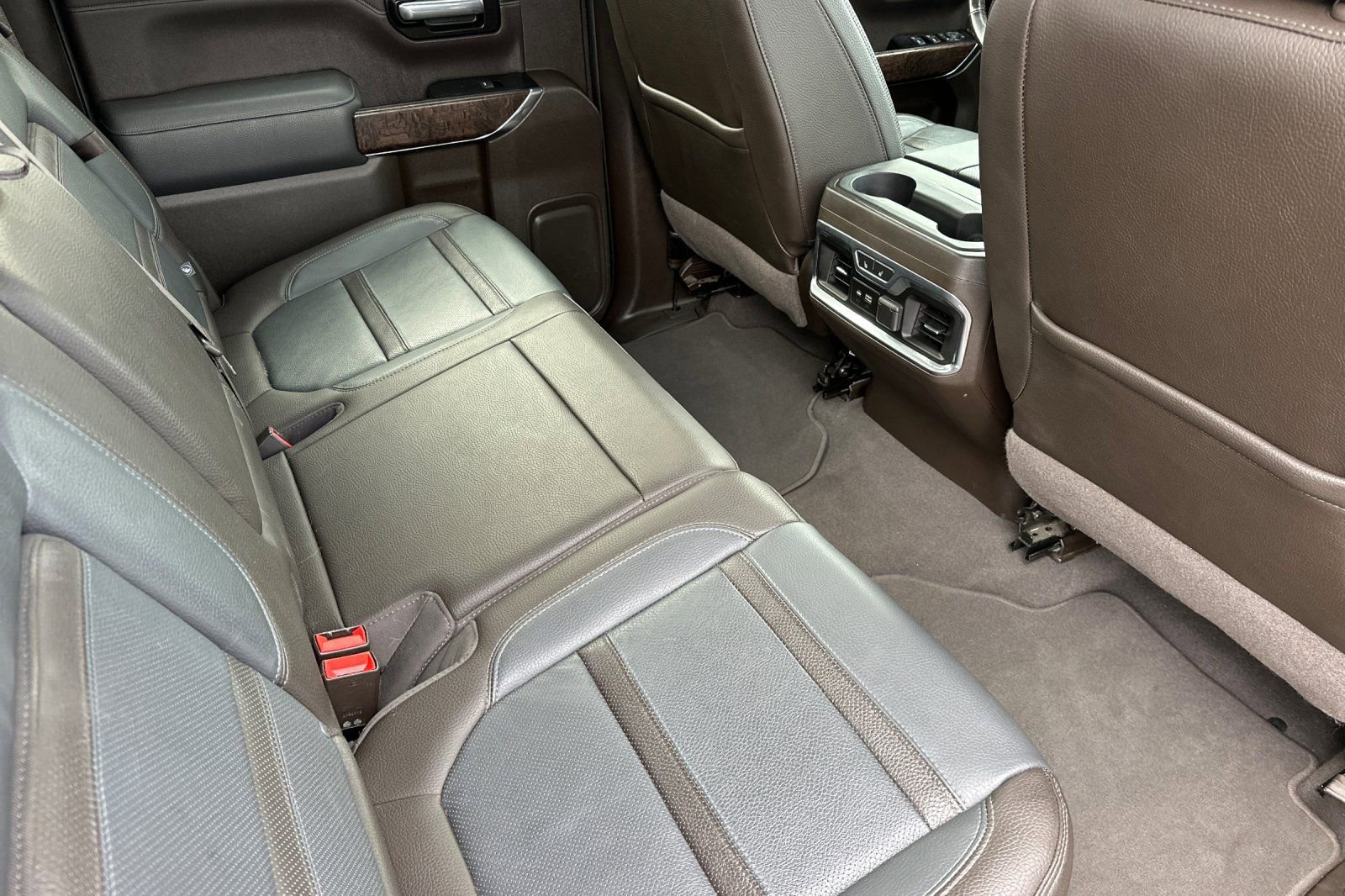 Used 2019 GMC Sierra 1500 Denali w/ Denali Ultimate Package AWD/4WD image 17