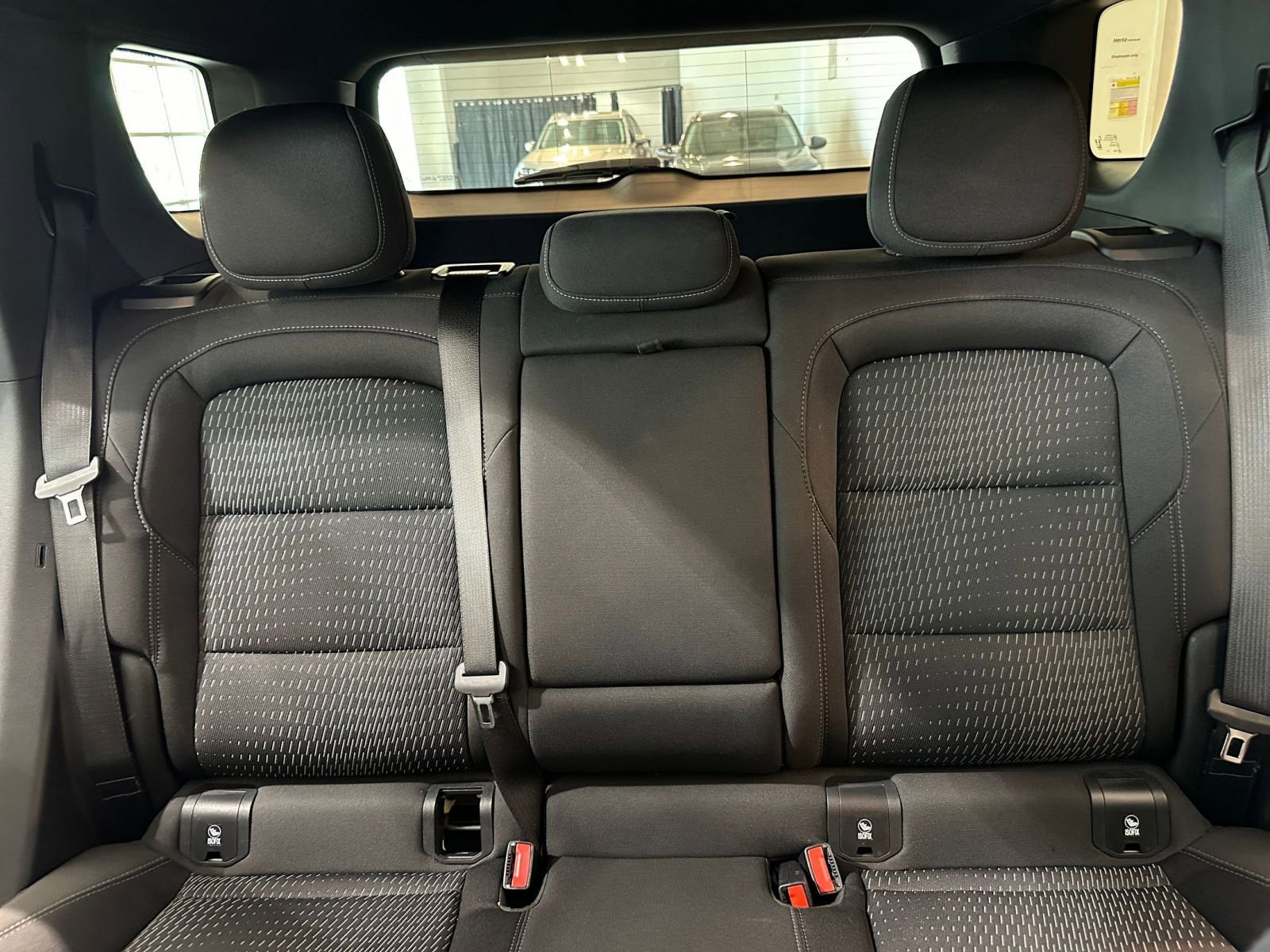 Used 2025 Chevrolet Equinox LT FWD image 38
