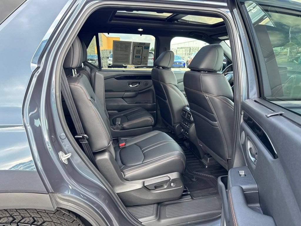 Used 2026 Honda Pilot TrailSport image 41