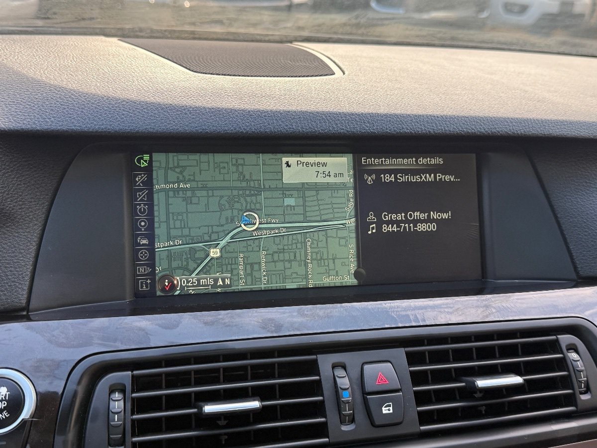 Used 2013 BMW 528i xDrive Sedan AWD/4WD image 32