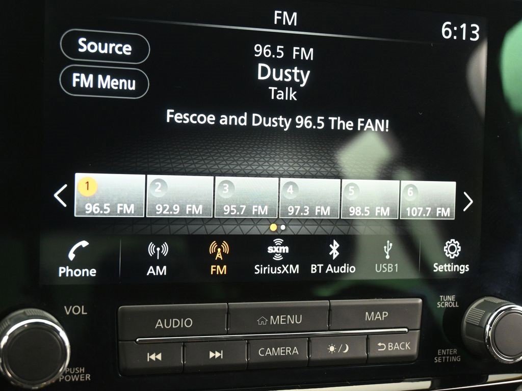 Used 2024 Nissan Frontier PRO-4X w/ Pro Convenience Package image 9