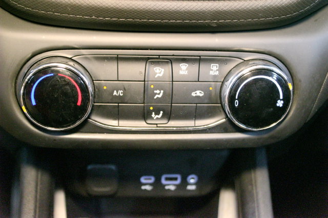Used 2021 Chevrolet TrailBlazer LS AWD/4WD image 23