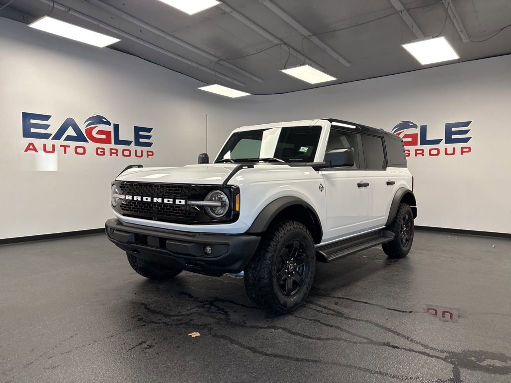 New 2025 Ford Bronco Outer Banks w/ Black Appearance Package AWD/4WD image 5