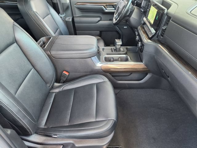Used 2024 Chevrolet Silverado 1500 RST w/ Texas Edition Plus AWD/4WD image 11