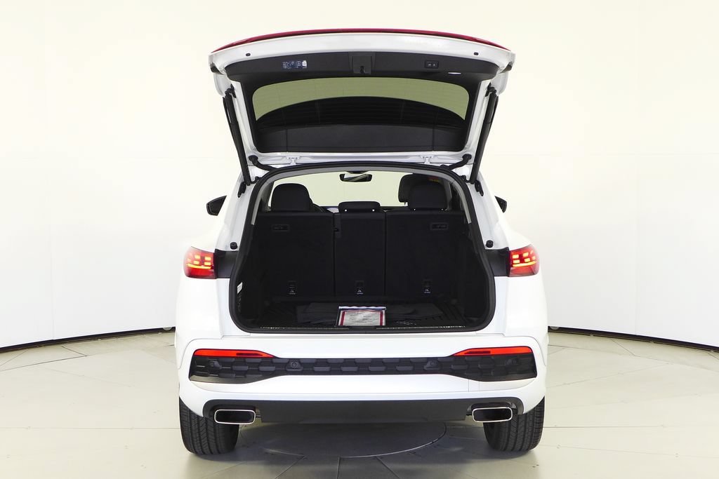 Used 2025 Audi Q5 Premium Plus w/ Premium Plus AWD/4WD image 10