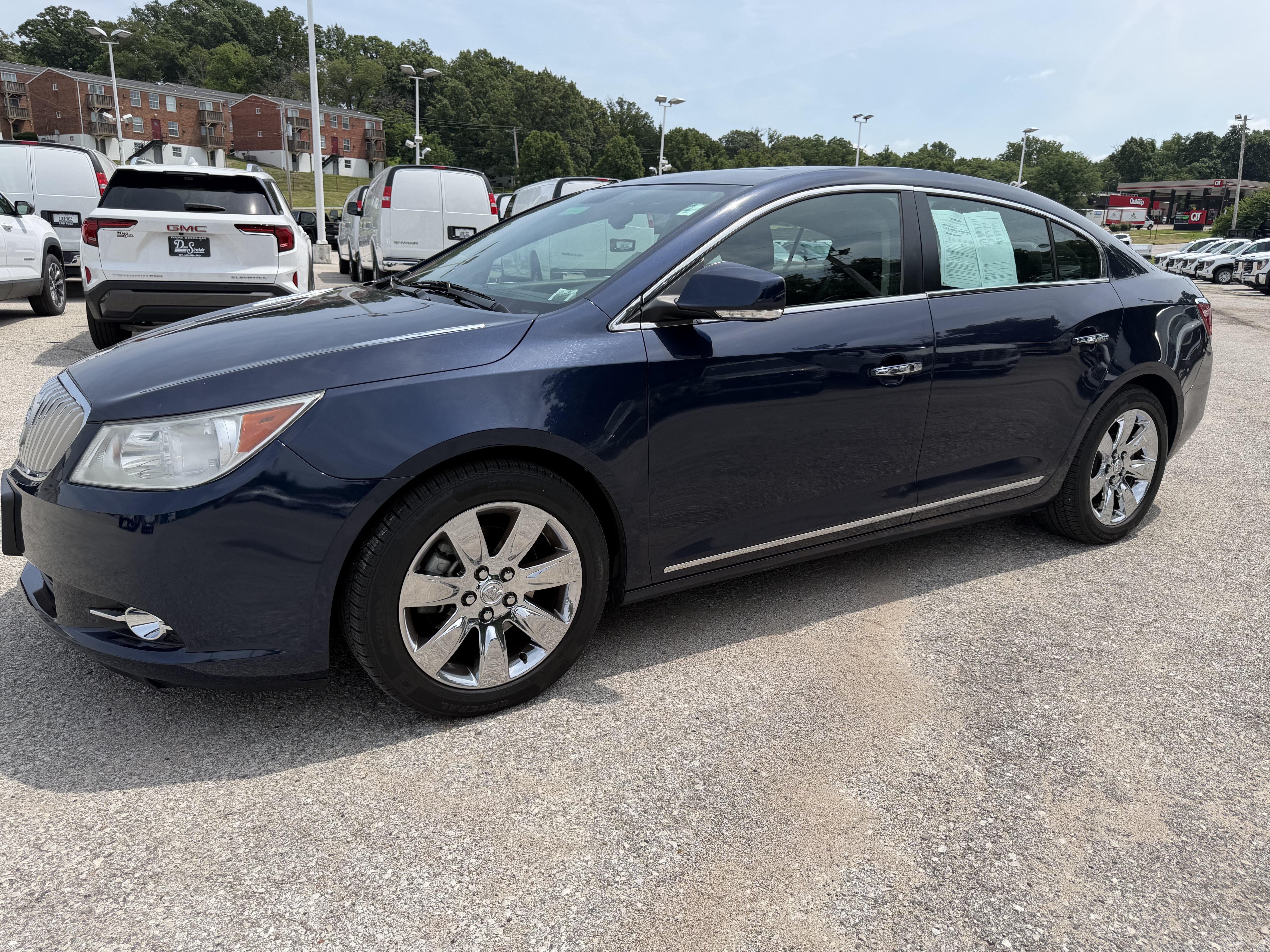 Used 2011 Buick LaCrosse CXS FWD image 3