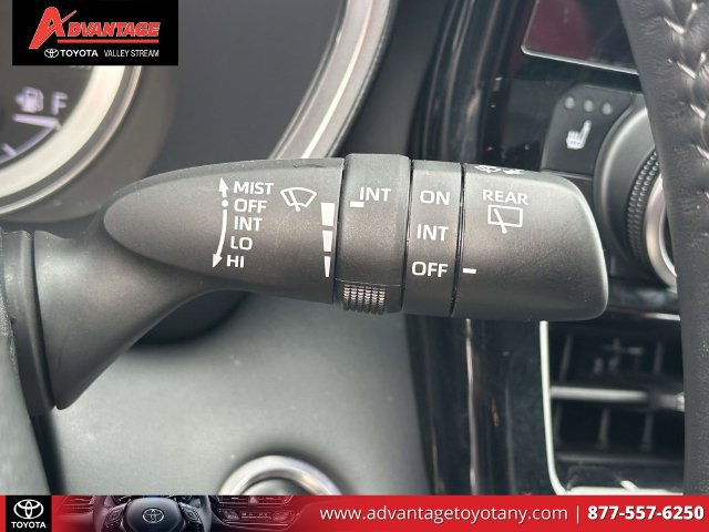 Used 2024 Toyota Highlander XSE AWD/4WD image 30