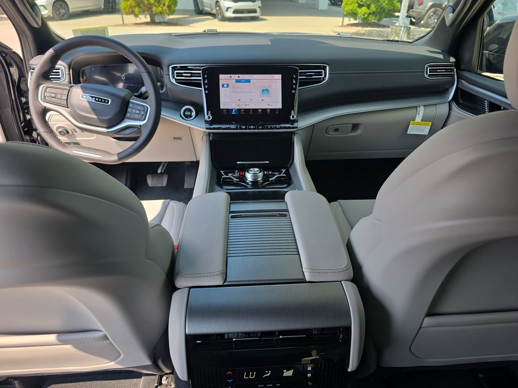 New 2025 Jeep Wagoneer Series III w/ Quick Order Package 25C Super image 7