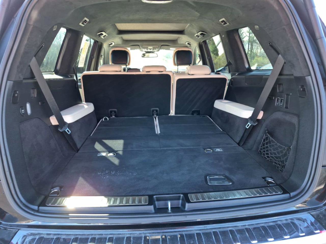 Used 2017 Mercedes-Benz GLS 450 4MATIC image 8