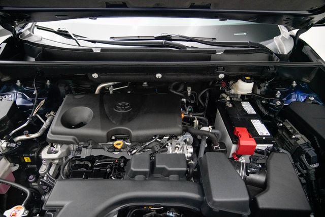 Used 2023 Toyota RAV4 XLE Premium AWD/4WD image 15