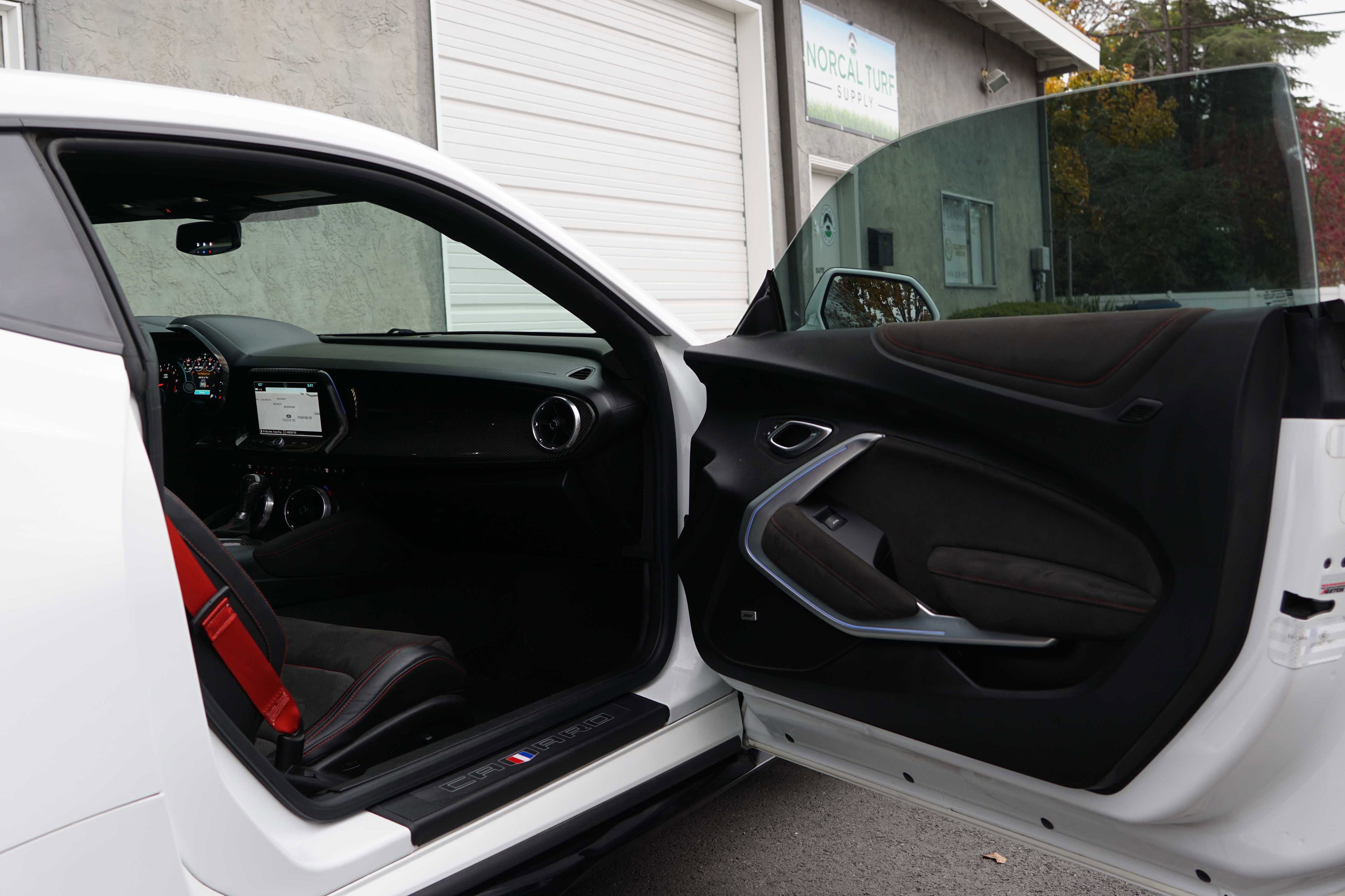 Used 2018 Chevrolet Camaro ZL1 image 32