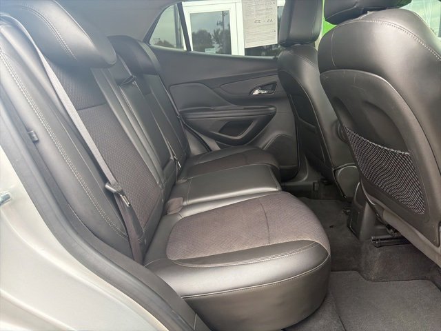 Used 2018 Buick Encore Preferred image 33