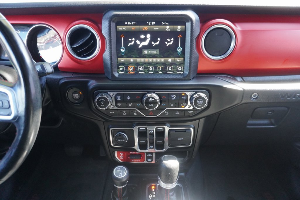 Used 2022 Jeep Wrangler Unlimited Rubicon w/ LED Lighting Group image 20