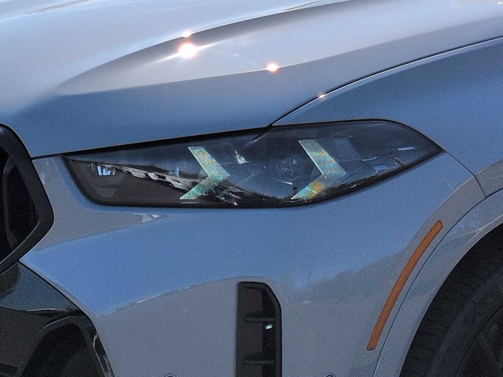 Used 2024 BMW X6 xDrive40i w/ Executive Package image 12