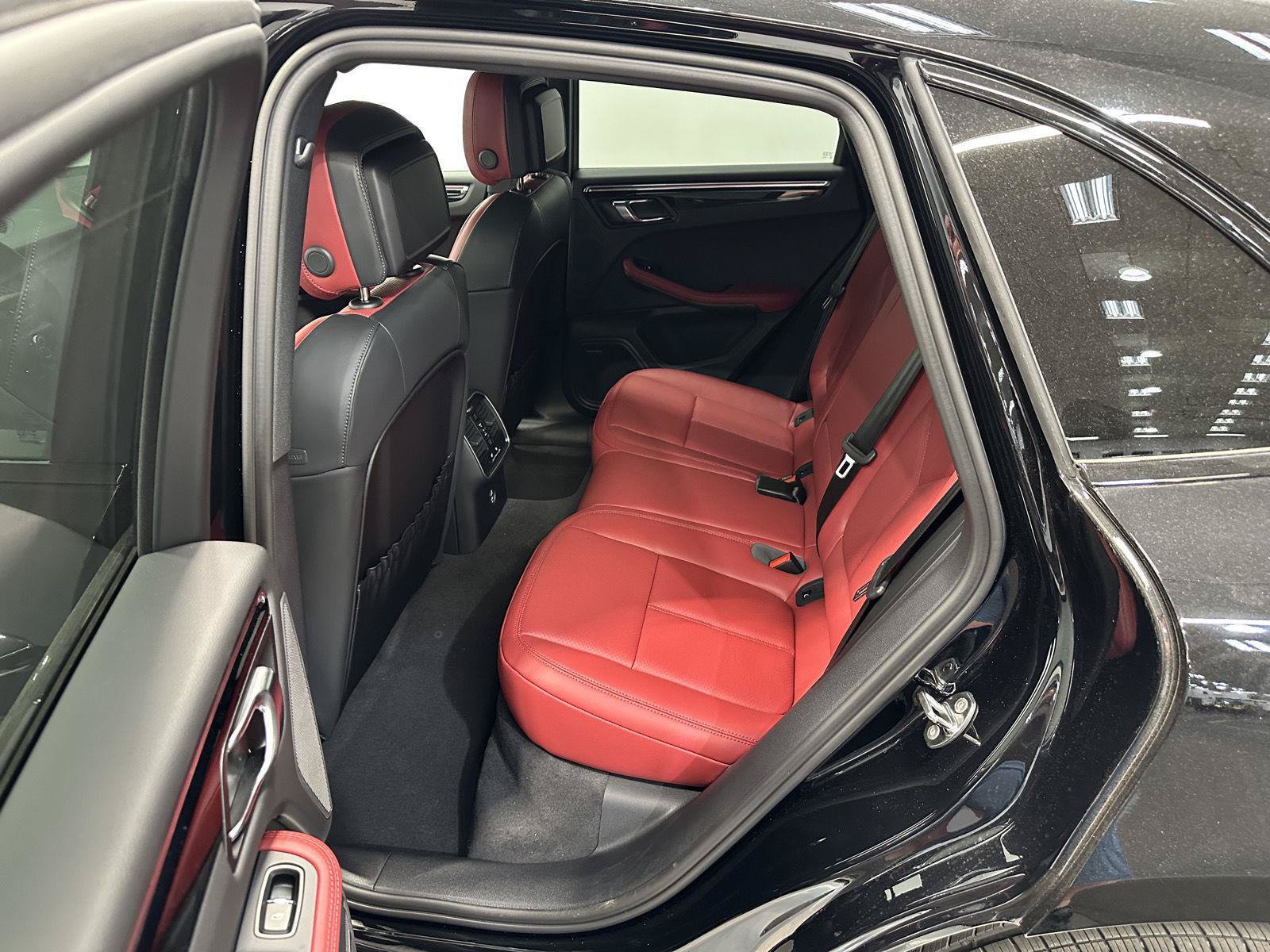 New 2026 Porsche Macan S AWD/4WD image 33